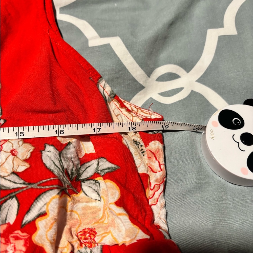 Torrid Red Floral Tunic Tank - Picture 4 of 5